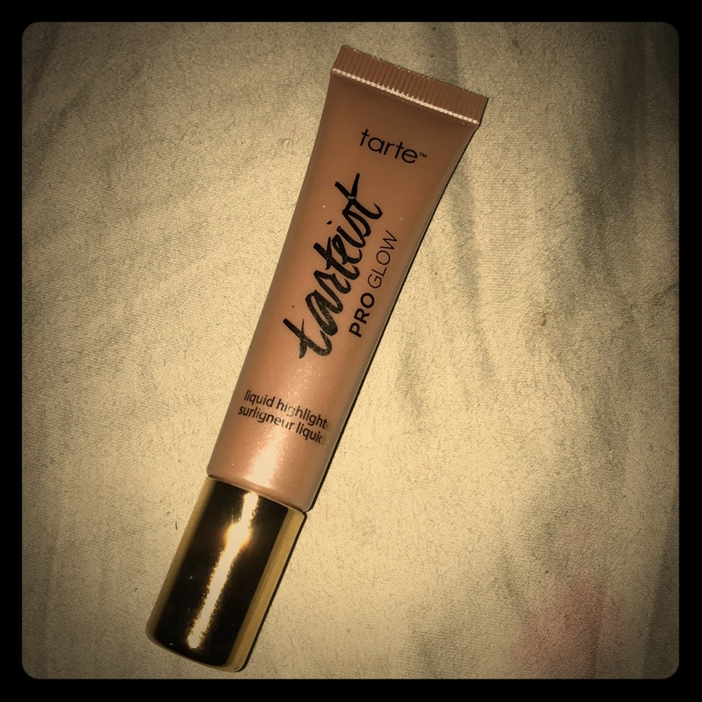 Tarte liquid foundation